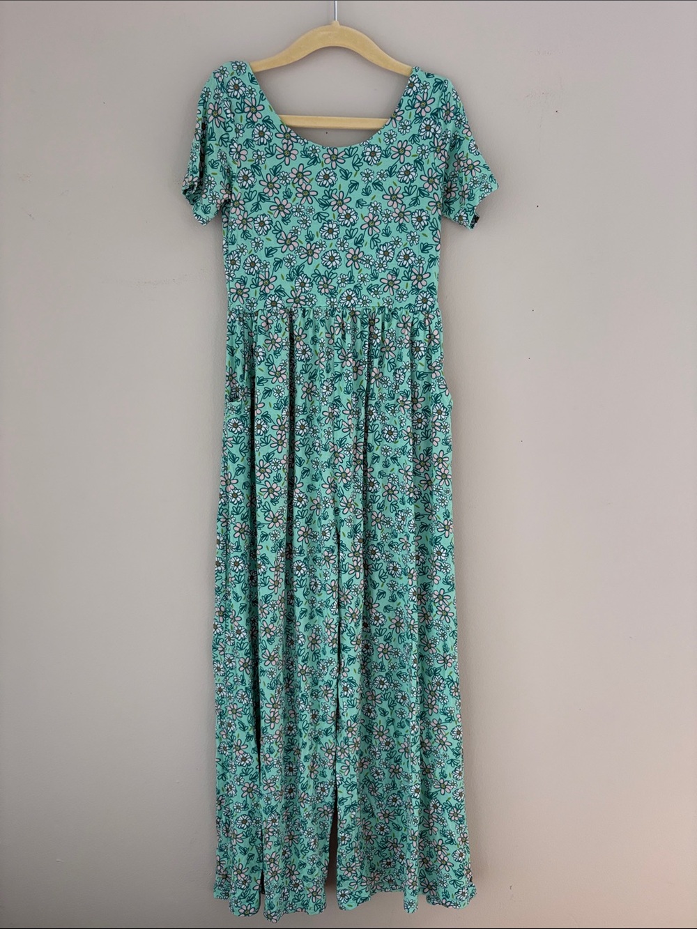 NWOT Dreamiere Aqua Floral Short-Sleeve Leggy Romper